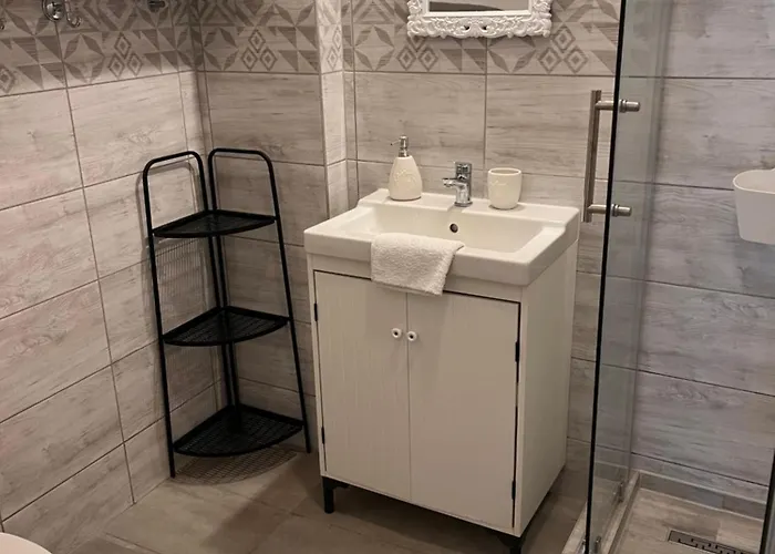 Lägenhet Pacsirta Apartmanhaz *
