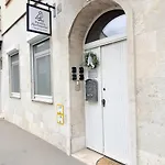 Pacsirta Apartmanhaz