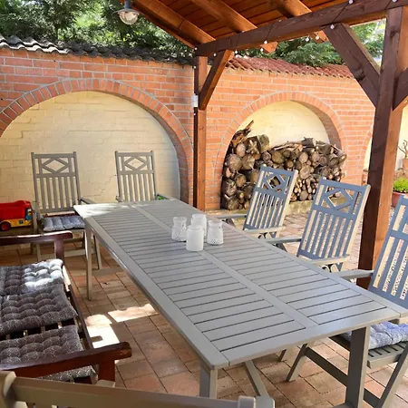 Pacsirta Apartmanhaz Appartement *