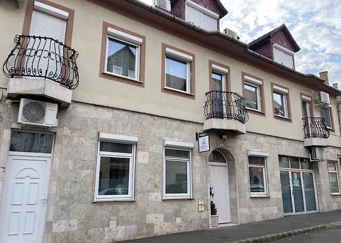 아파트 Pacsirta Apartmanhaz 에게르