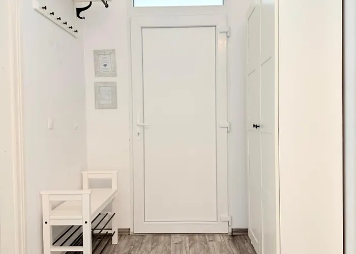 Pacsirta Apartman