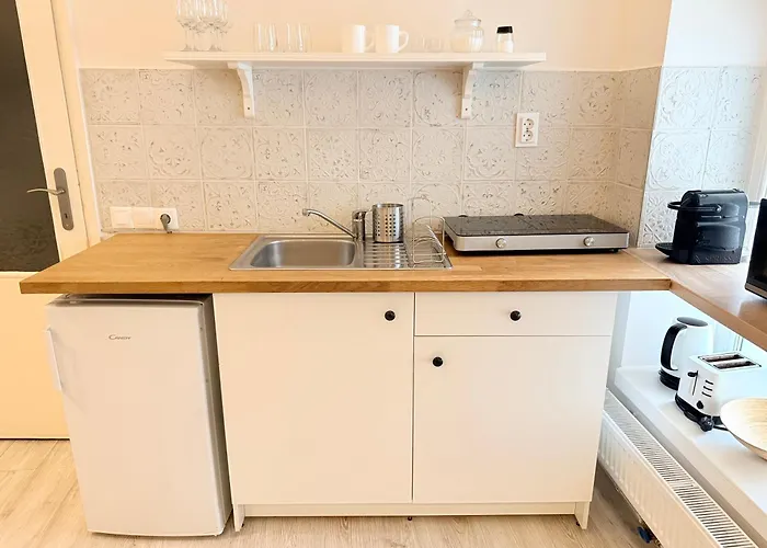 Pacsirta Apartmanhaz Apartment