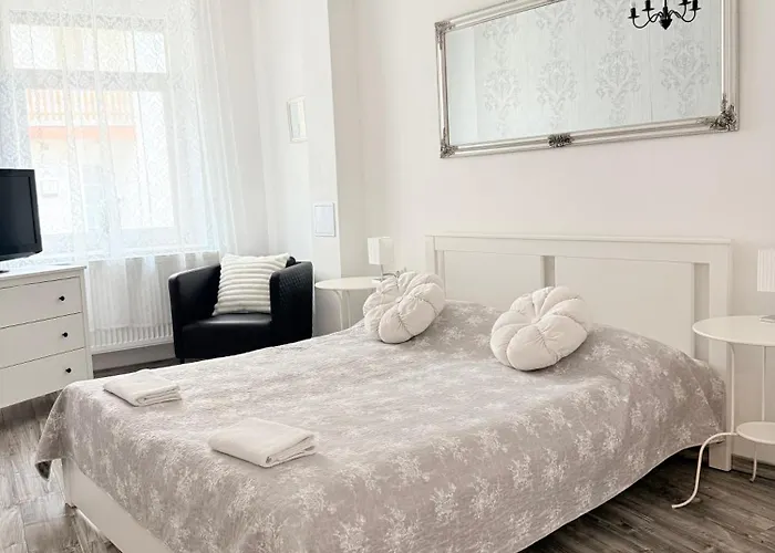 Pacsirta Apartman